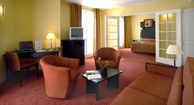 фото отеля Plessis Grand Hotel