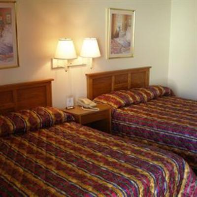 фото отеля Red Carpet Inn Starke
