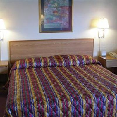 фото отеля Red Carpet Inn Starke