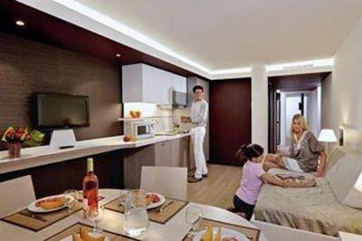 фото отеля Resideal Premium Cannes