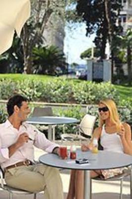 фото отеля Resideal Premium Cannes