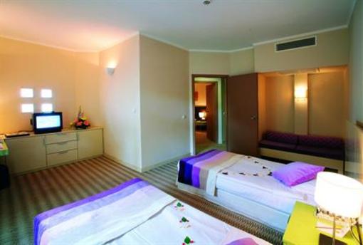 фото отеля Green Max Hotel