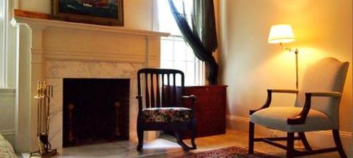 фото отеля The Admiral Peary Inn Bed & Breakfast