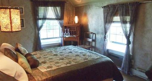 фото отеля The Admiral Peary Inn Bed & Breakfast