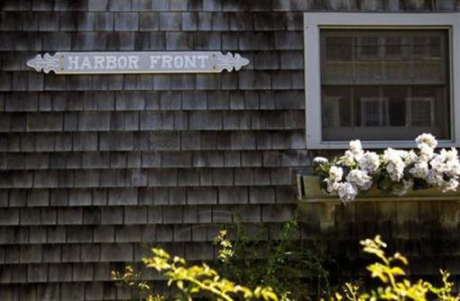 фото отеля Harbor Front Cottage