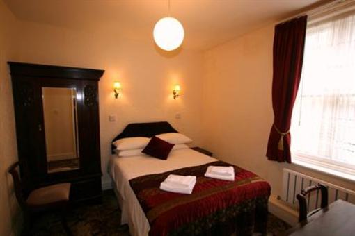 фото отеля Silvercraigs Hotel
