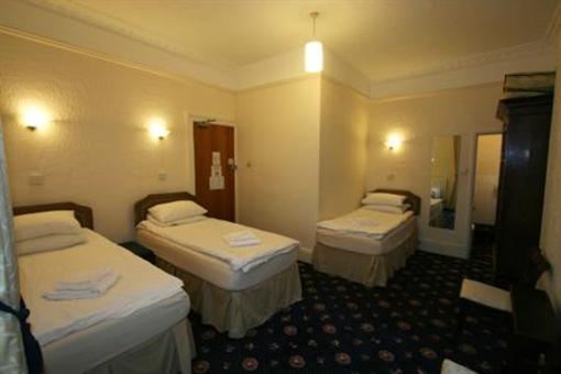фото отеля Silvercraigs Hotel