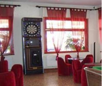 фото отеля Hostal Sant Jordi