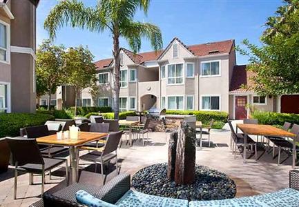 фото отеля Residence Inn Huntington Beach Fountain Valley
