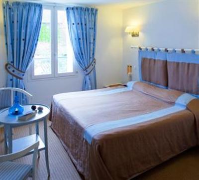 фото отеля Logis Auberge du Centre