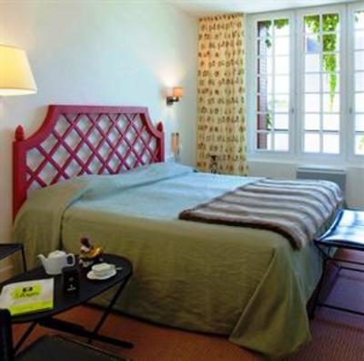 фото отеля Logis Auberge du Centre