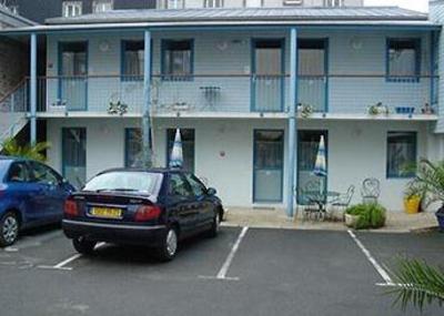фото отеля Hotel De La Gare Quimper