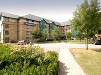 Premier Inn Luton Airport