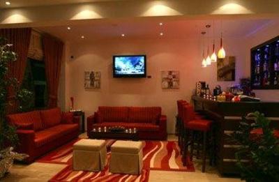фото отеля Omiros Luxury Hotel