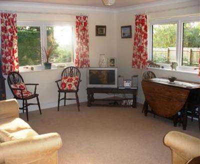 фото отеля Riverdown B & B