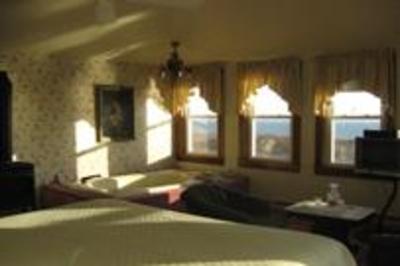 фото отеля Manisses Hotel and The 1661 Inn