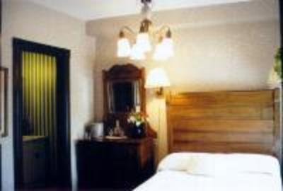 фото отеля Manisses Hotel and The 1661 Inn
