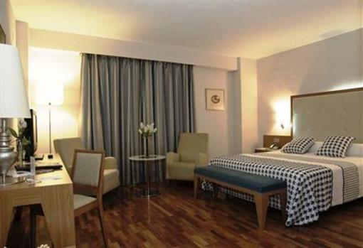фото отеля Hotel Santa Cecilia