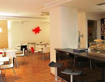 фото отеля Hostal Trefacio