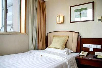 фото отеля Dong Fang Hotel Qingdao