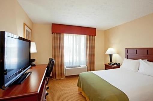 фото отеля Express By Holiday Inn Braintree (England)