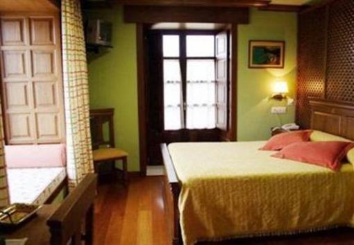 фото отеля Posada Punta Ballota Suances