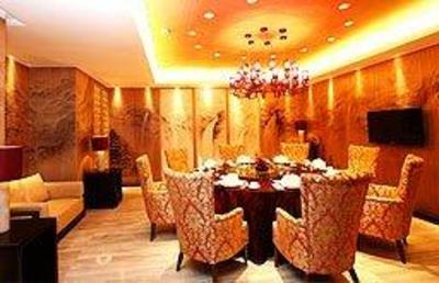 фото отеля Chalong International Hotel