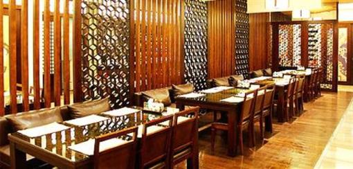 фото отеля Chalong International Hotel