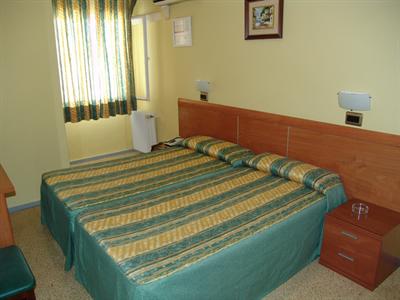 фото отеля Hotel Los Naranjos Gandia