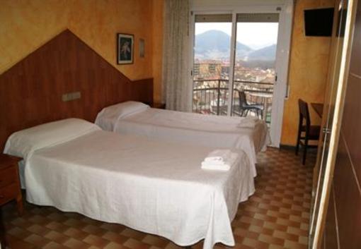 фото отеля Hostal Sant Bernat