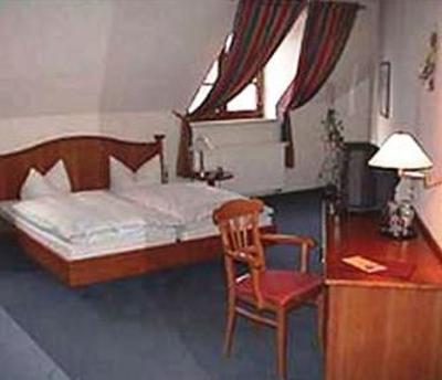 фото отеля Hotel Hubertushof Bad Berka