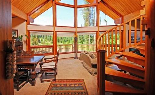 фото отеля Bear Creek Lodge