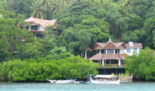 фото отеля Boathouse Villa Puerto Galera
