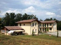 Cascina Vignole Farmhouse Montafia