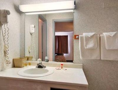 фото отеля Super 8 Motel Troy (Ohio)