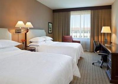фото отеля Sheraton Stonebriar Hotel