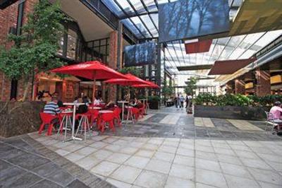 фото отеля 611 Wembley Square