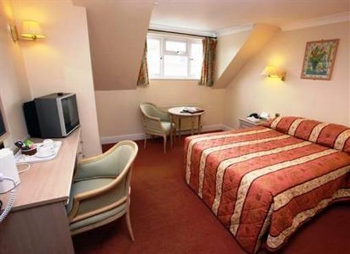 фото отеля South Lodge Hotel