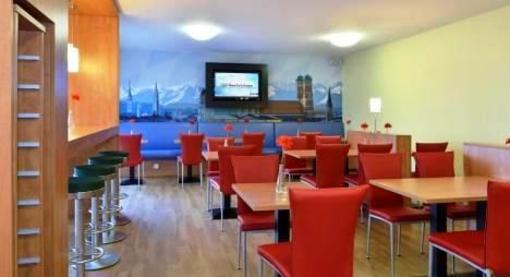 фото отеля B & B Hotel Munchen Airport