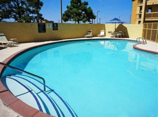 фото отеля La Quinta Inn Santa Fe