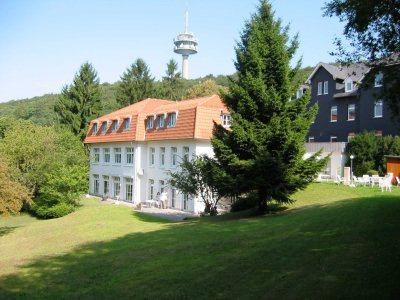 фото отеля Hotel und Tagungszentrum Georg Leber Haus Kelkheim