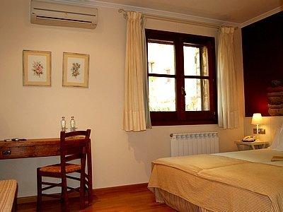 фото отеля Hotel La Siuranella Rest. Els Tallers