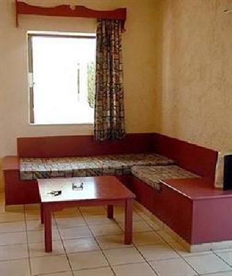 фото отеля Seafront Apartments Arkadi