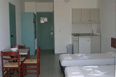 фото отеля Seafront Apartments Arkadi