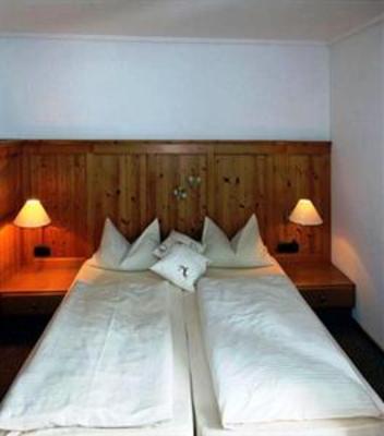 фото отеля Landhotel Schwarzenbach