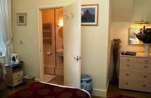 фото отеля High Tor Guesthouse