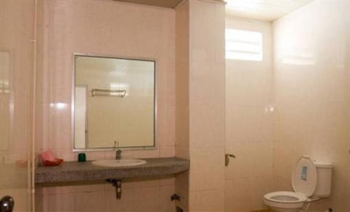 фото отеля Holiday Hotel Sihanoukville