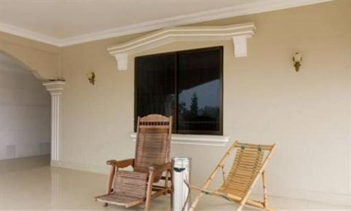 фото отеля Holiday Hotel Sihanoukville