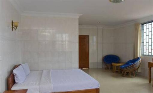 фото отеля Holiday Hotel Sihanoukville