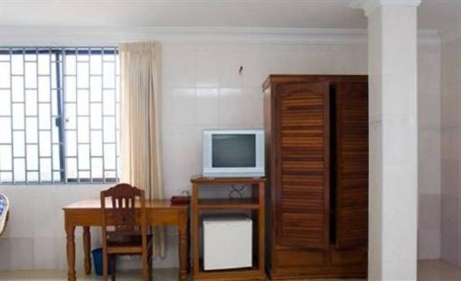 фото отеля Holiday Hotel Sihanoukville